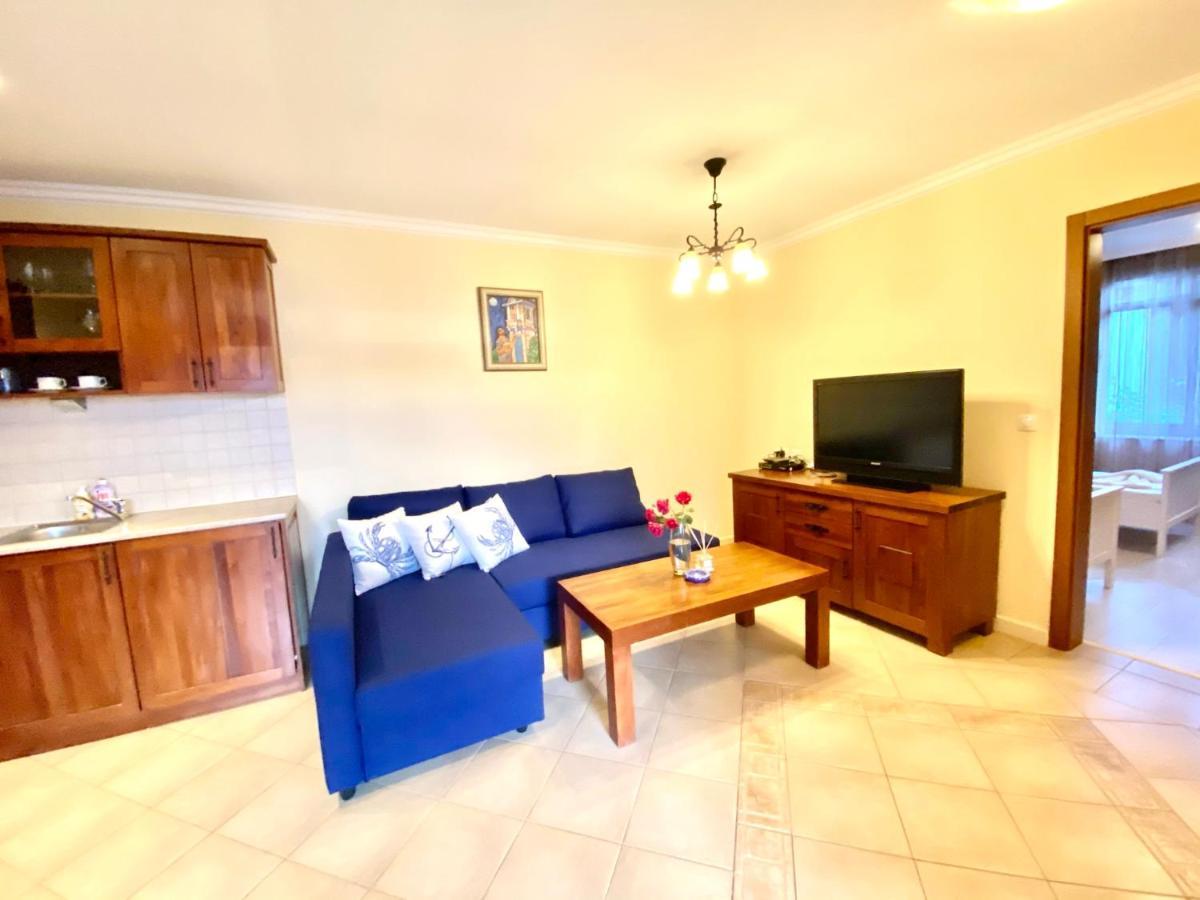 Santa Marina 2-Bedroom Apt. W/ Sea View + Terrace ソゾポル エクステリア 写真